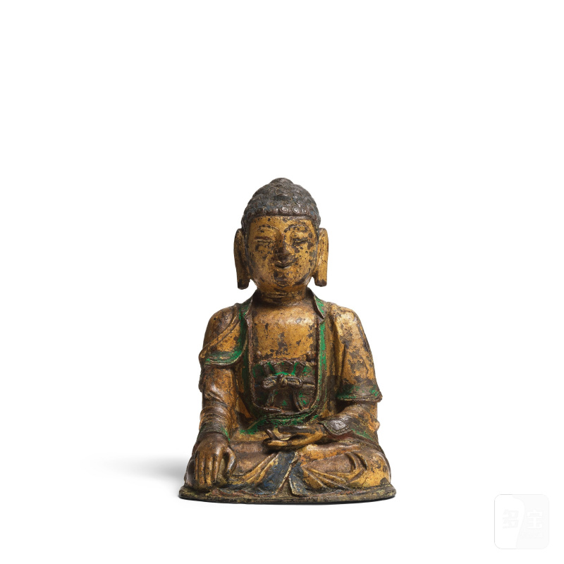 明晚期 銅加彩佛像 | PETITE STATUETTE DE BOUDDHA ASSIS EN BRONZE POLYCHROME